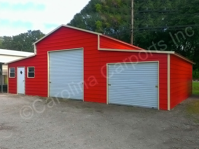 Boxed-Eave-Roof-Style-Carolina-Barn-Fully-Enclosed-All-Around